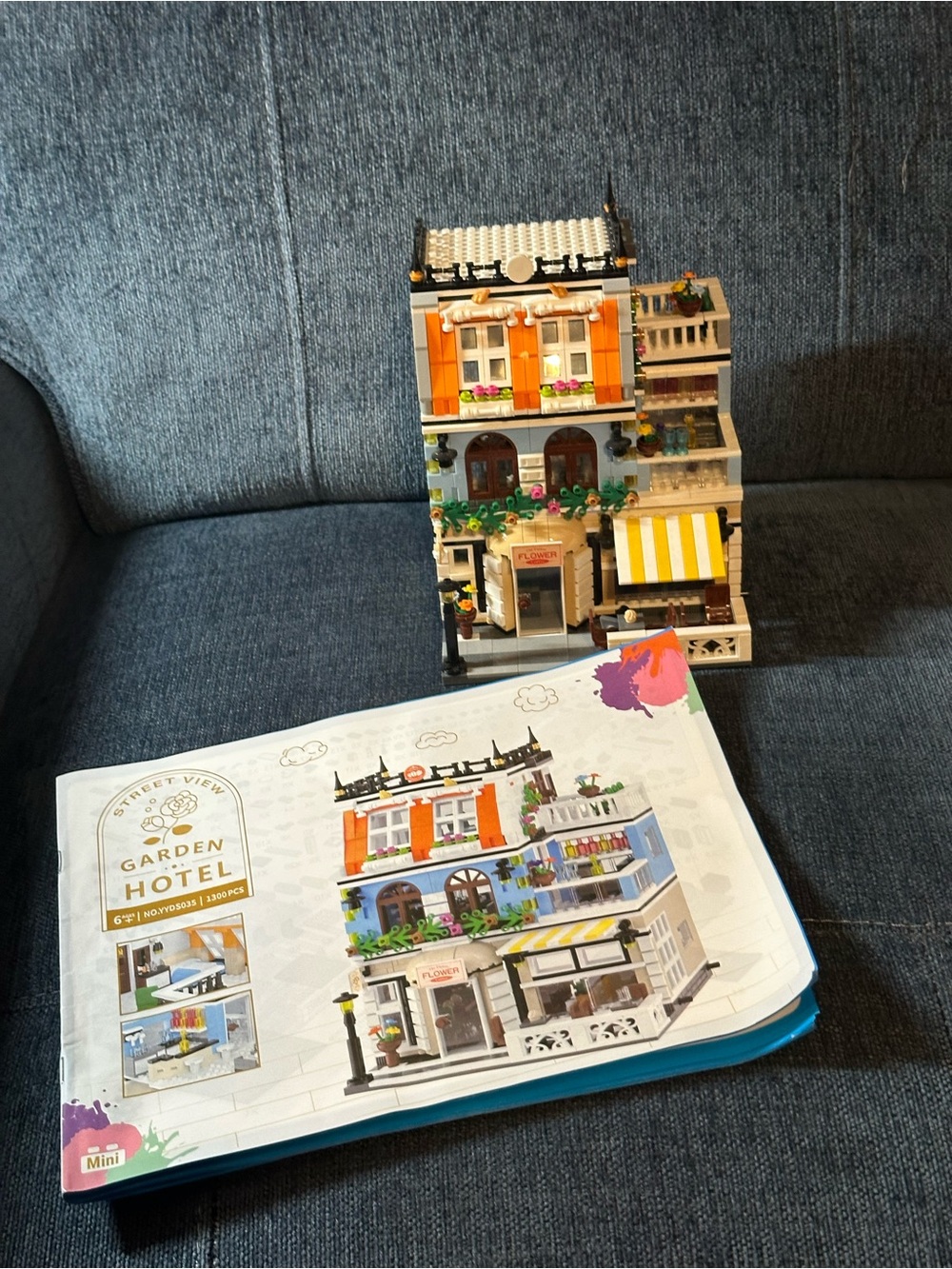 Garden Hotel MINI Building Blocks 1300 pieces